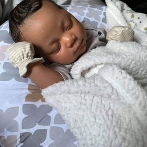 Meet your Posher, Jasmine